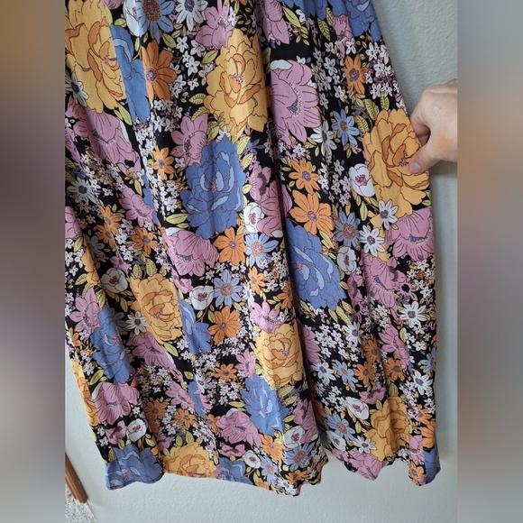 WAYF Womens Rosalind Floral Print Front Tie Midi Dress. Womens size S - Picture 5 of 9